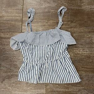 NWT Victoria’s Secret Ruffle tank l Size L